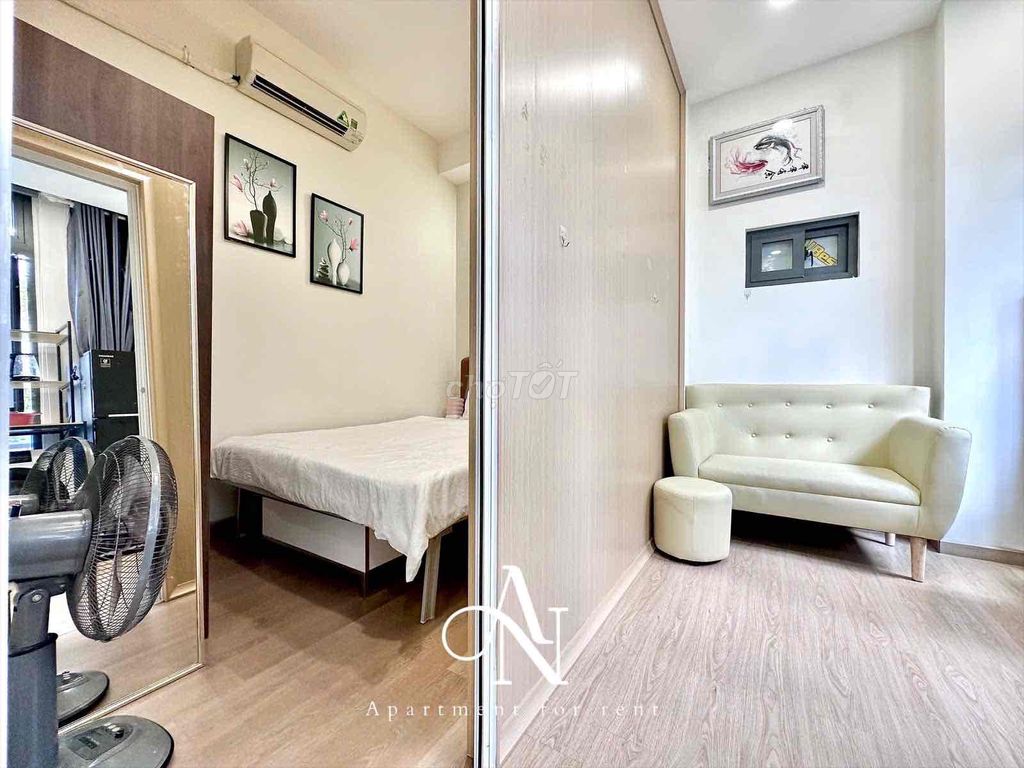 Hoàng Hoa Thám – comfortable new room, nice corner