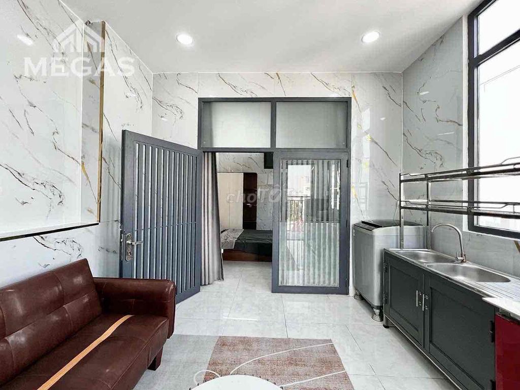 The studio of the super wide apartment - with a balcony - open sky windows
