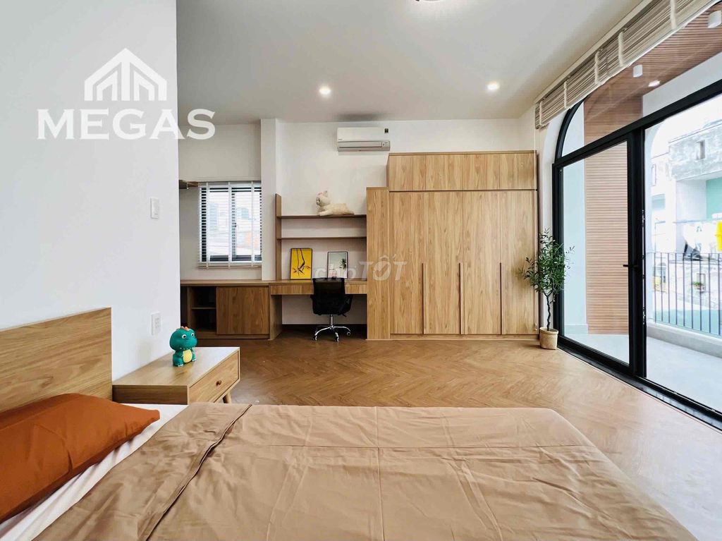 The vippro studio apartment will be cool and comfortable for your guests.