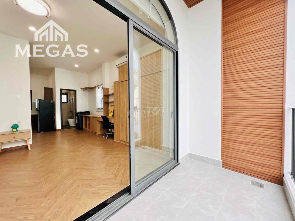 The vippro studio apartment will be cool and comfortable for your guests.