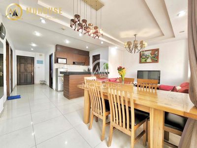 apartment 2 bedroom balcony at Hoàng Văn Thụ.