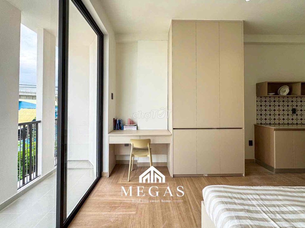 The service apartment is full of microp comfort, full of Tên Lửa.