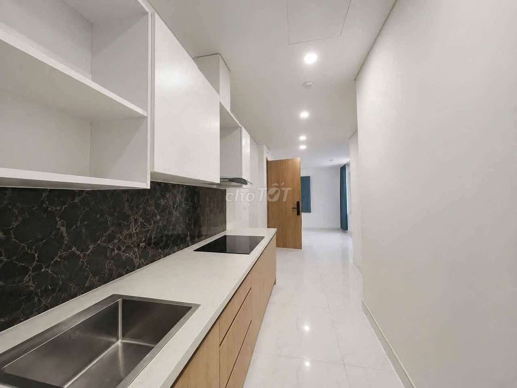 Rent 117 M2 3 alantata bedrooms in the diammond, nice view, empty house right here.