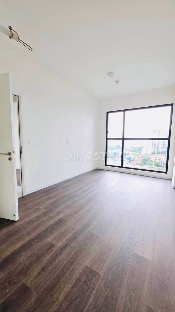 Renting two Victoria Village bedrooms guaranteeing a new, beautiful 15-17 million.