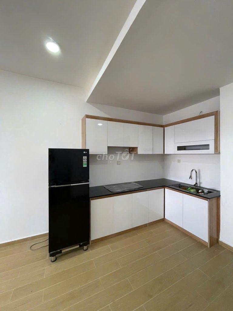 Rent Tân Bình Apartment apartment 2 bedrooms - 2 toilets, 8 million and a half perth rent.