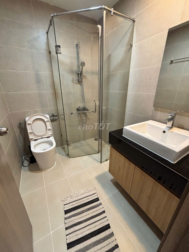Renting apartment Galaxy 9, Nguyễn Khoái, Regula One, District 4.