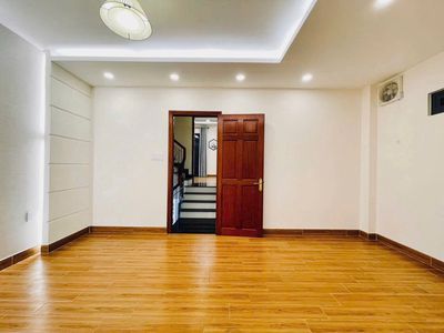 Need to rent an alley house of 89/4 A Nguyễn Hồng Đào (1903) 14 Q.Tân Bình.