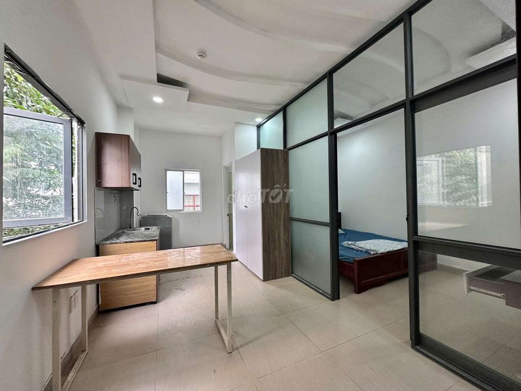 Rent a kitchen bedroom - full furniture, near the bridge