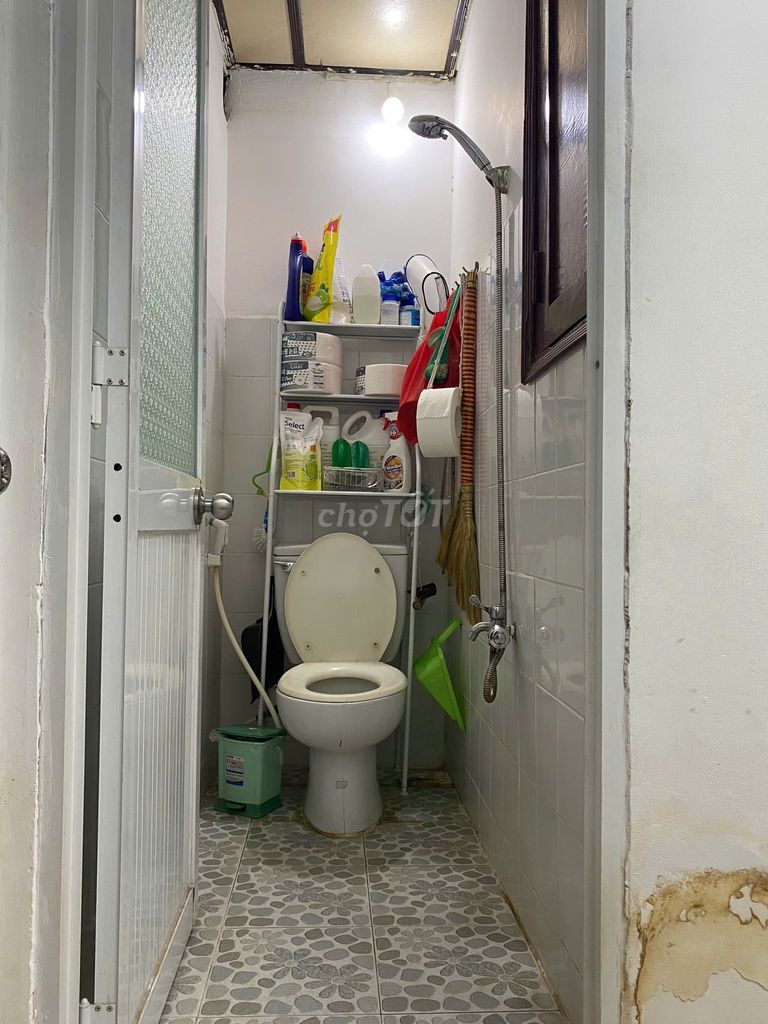 We need to rent apartment 2 bedroom 52 meters 2 at Hiệp Bình Chánh.