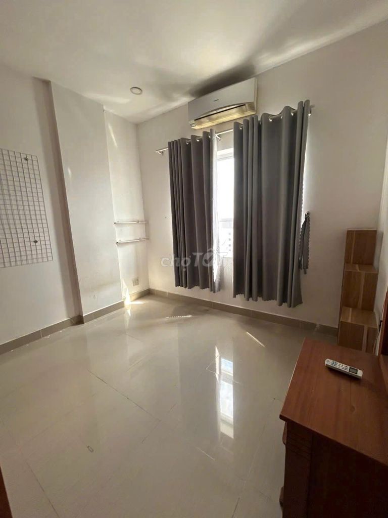 Need to rent the Goodhouse Trương Đình Hội District 8 apartment.