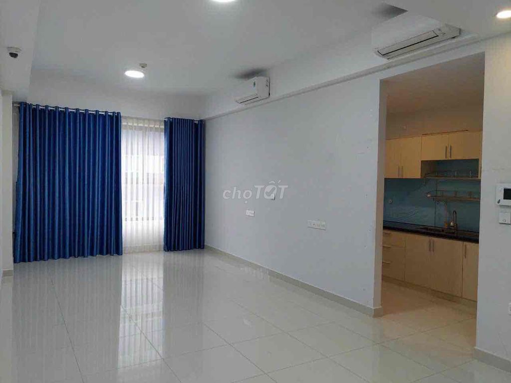 Rent apartment to The Botonica. One bedroom. 55mm bathroom near the park.