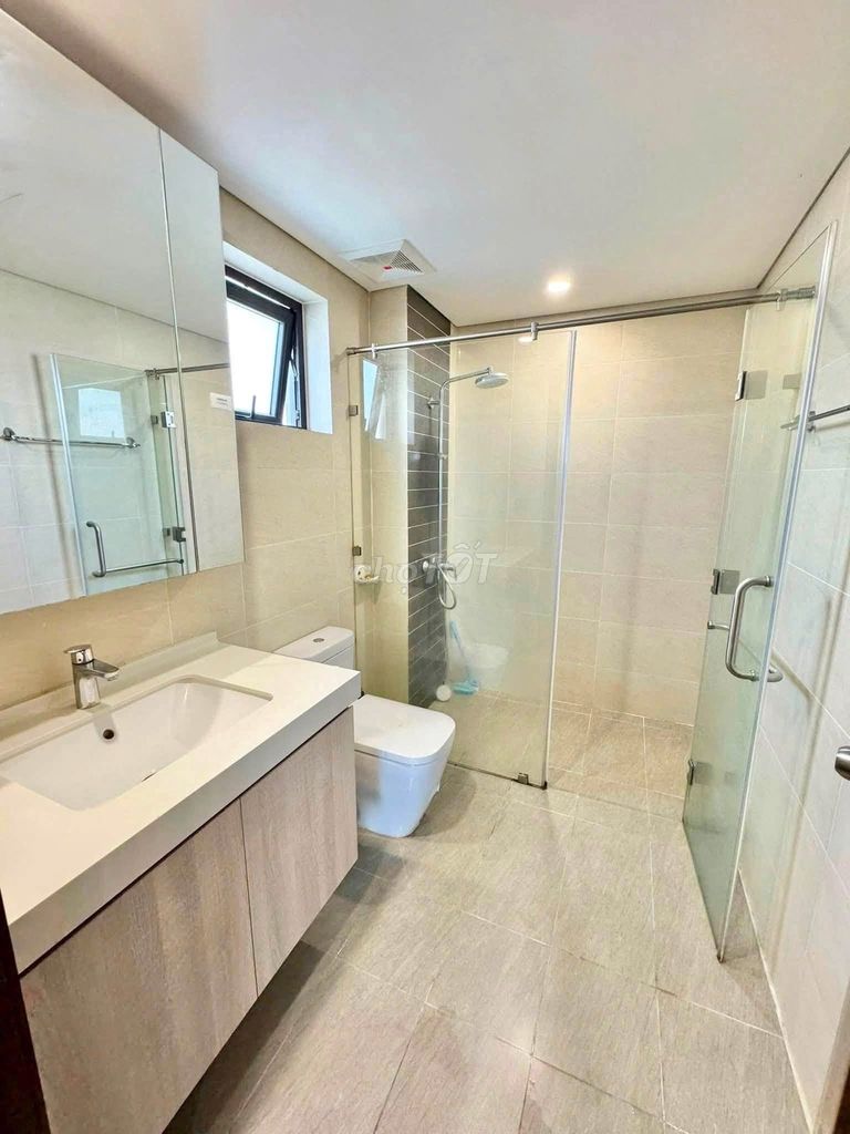 Rent Cộng Hòa Garden-7m2, 2 bedrooms, 2 toilets, 1.6 million a month full interior.