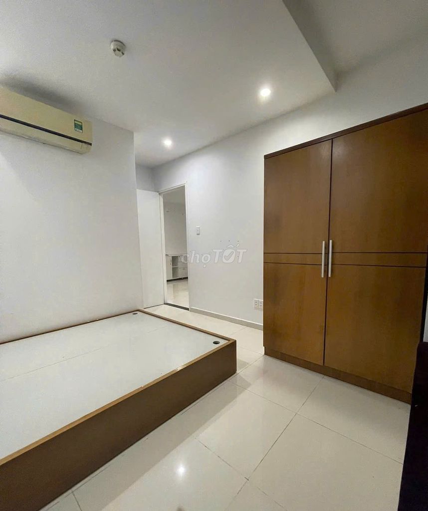 Rent Terra Rosa South 2 bedrooms with enough cheap furniture