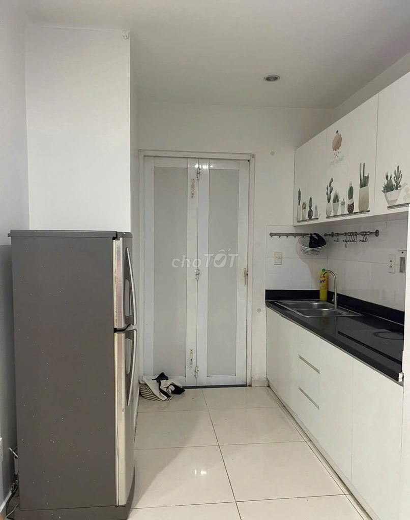 Rent Terra Rosa South 2 bedrooms with enough cheap furniture