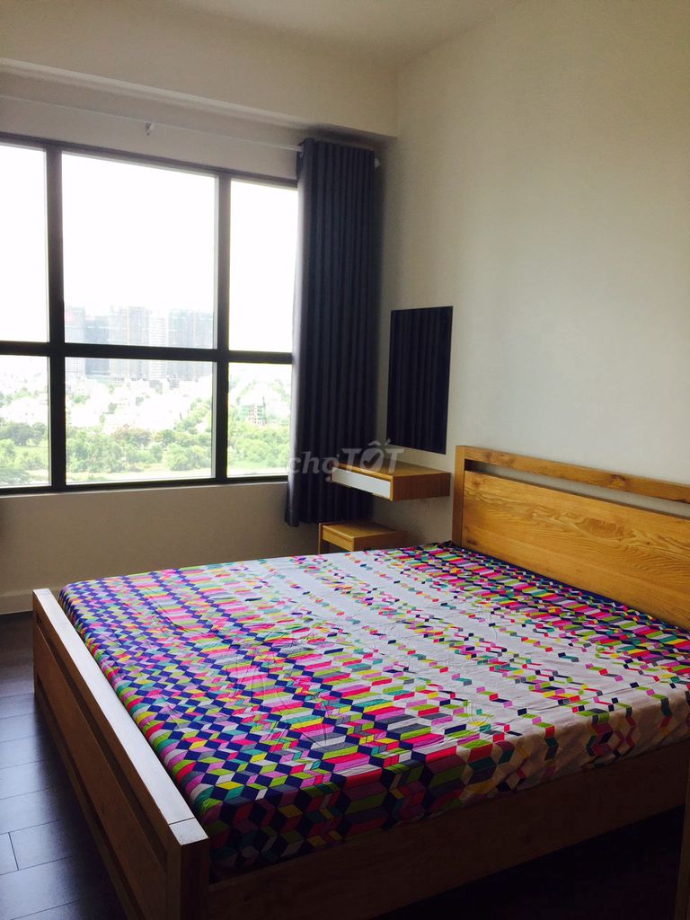 Two bedrooms. One bathroom. Ten million a month.