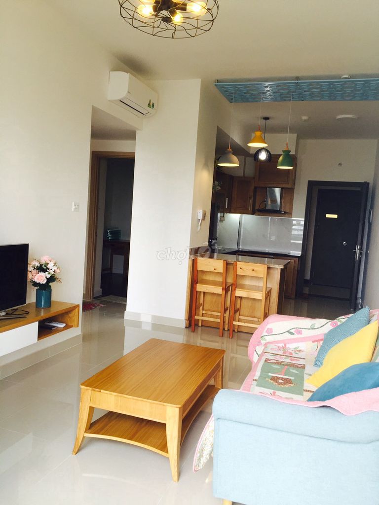 Two bedrooms. One bathroom. Ten million a month.