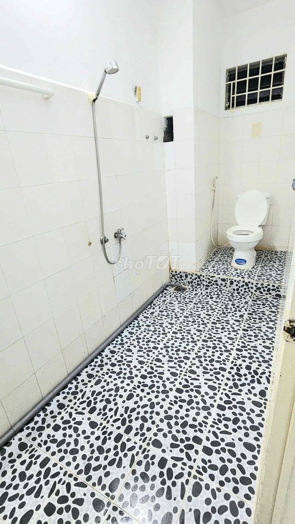 The two separate bedrooms are ready for private toilet furniture.