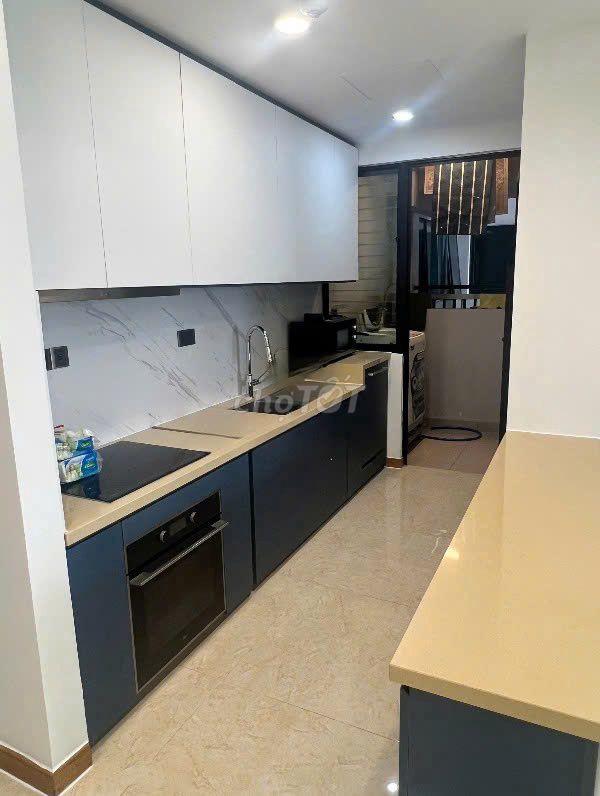 Two bedrooms-85 M2 Feliz En Vista rent 23 million a month.
