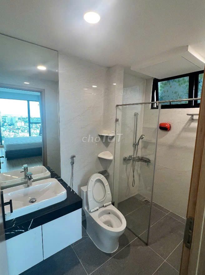 Two bedrooms-85 M2 Feliz En Vista rent 23 million a month.