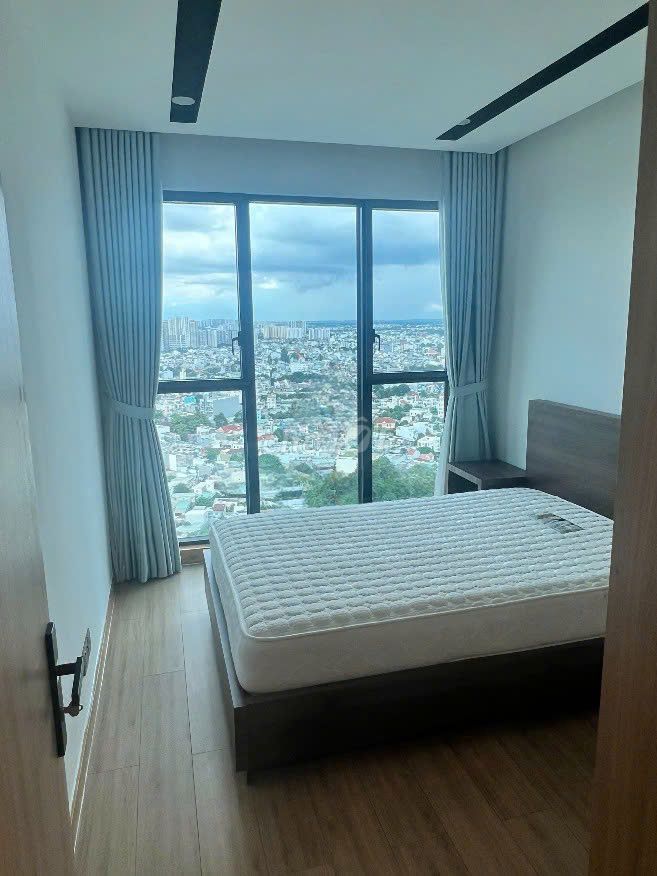 Two bedrooms-85 M2 Feliz En Vista rent 23 million a month.