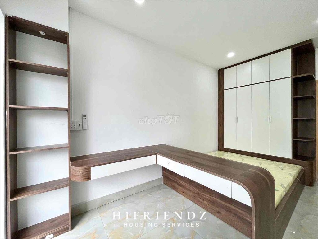 Rent apartment 1 bedroom - balcony/ cool window - elevator