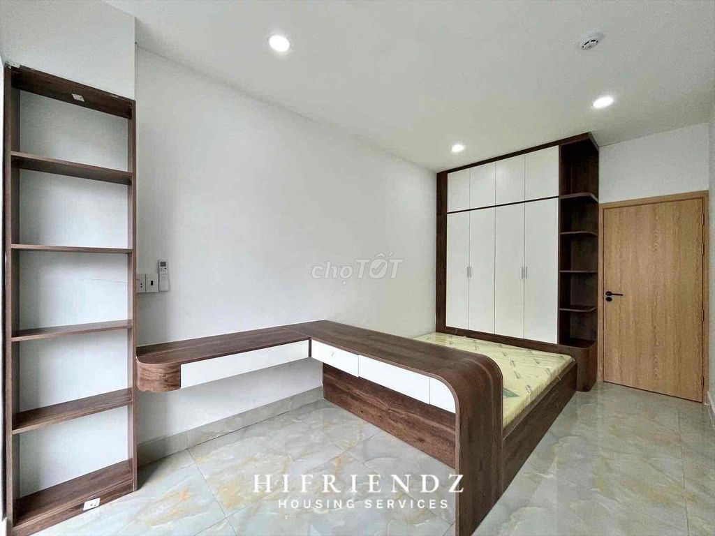 Rent apartment 1 bedroom - balcony/ cool window - elevator