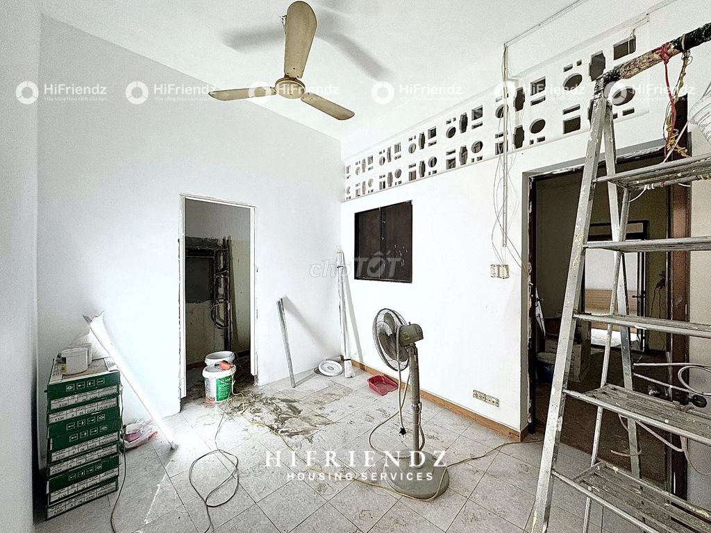 Rent the big market apartment to District 1.