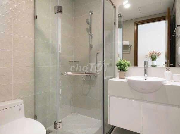 Vinhomes Grand Park apartment 2 bedroom 69 meters 2 please come in right now