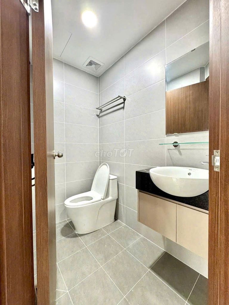 Splendor residence, Nguyễn Văn Dung, Gò Vấp: Three bedrooms, empty houses, nine million.
