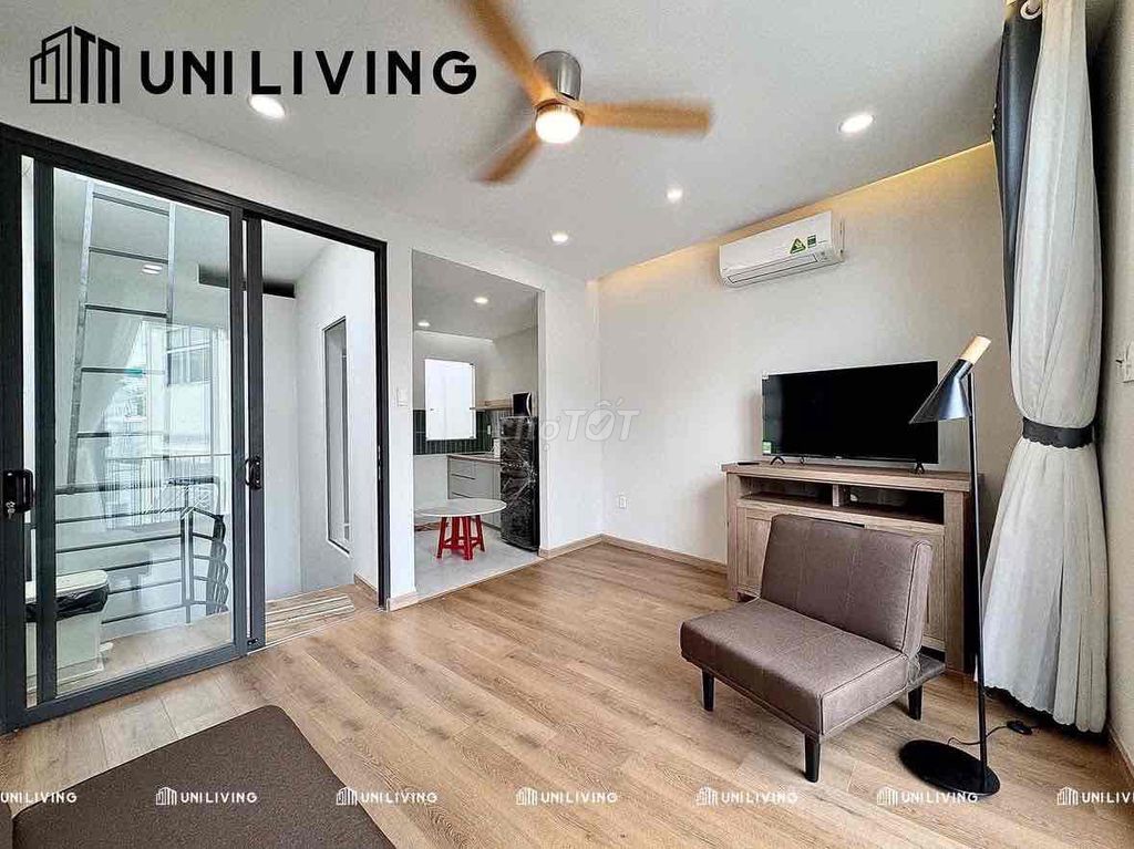 Rent the apartment. A balconctal bedroom. Full interior. Right in the heart of District 10.