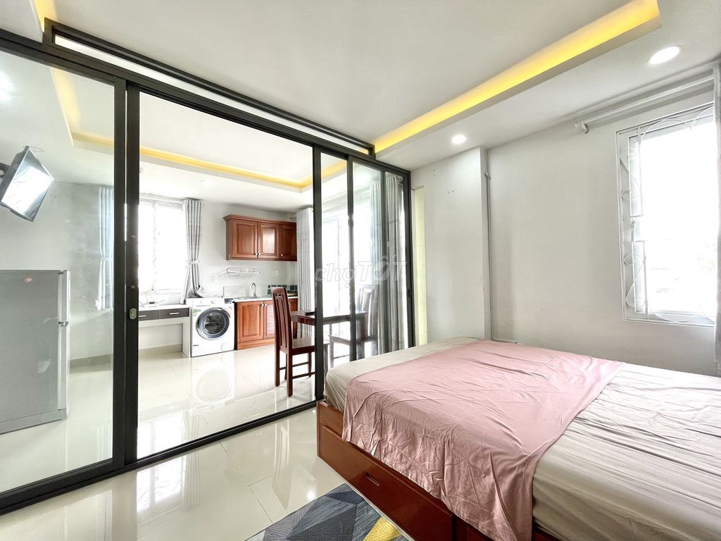 The Public Hall, Hoàng Sa Coast, private washing machine.