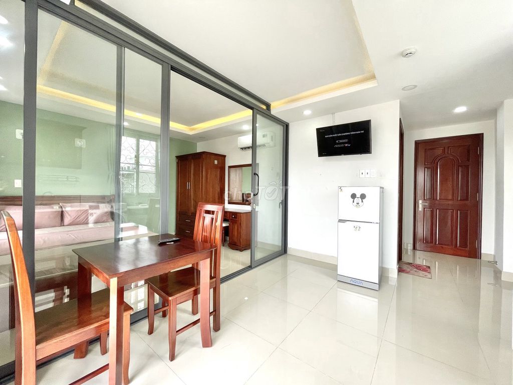 The Public Hall, Hoàng Sa Coast, private washing machine.