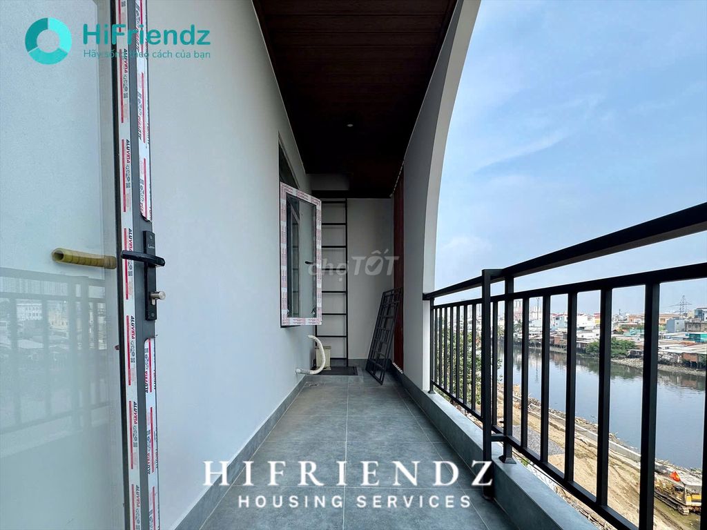 Cầu Nguyễn Tri Phương new room 100% - cool balcony - elevator