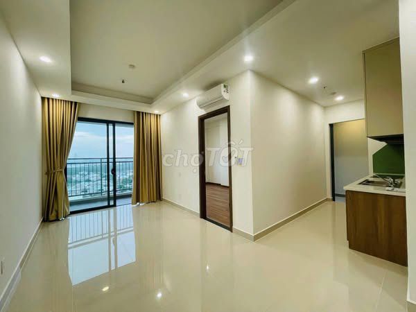 Rent out District 7 Riverside Đào Trí, 2 bedrooms 2 of the toilets full of ntcbs only 10.5 million.