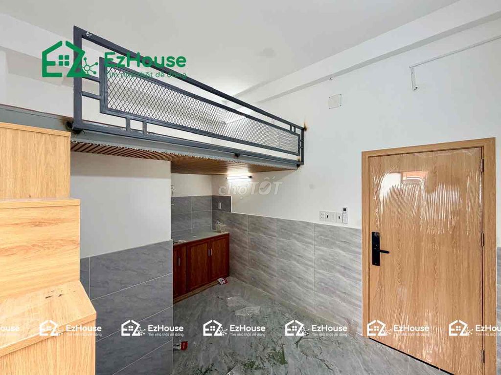 renting the new sky window 100% 01000 width 25 M2 with only 4 beautiful LHC