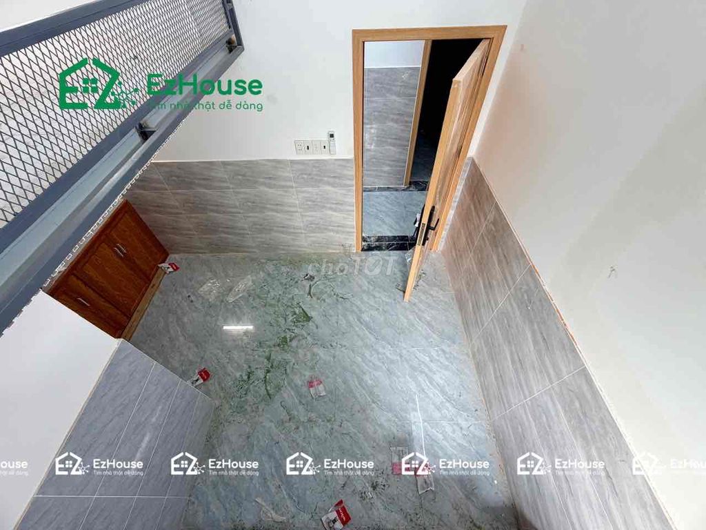 renting the new sky window 100% 01000 width 25 M2 with only 4 beautiful LHC