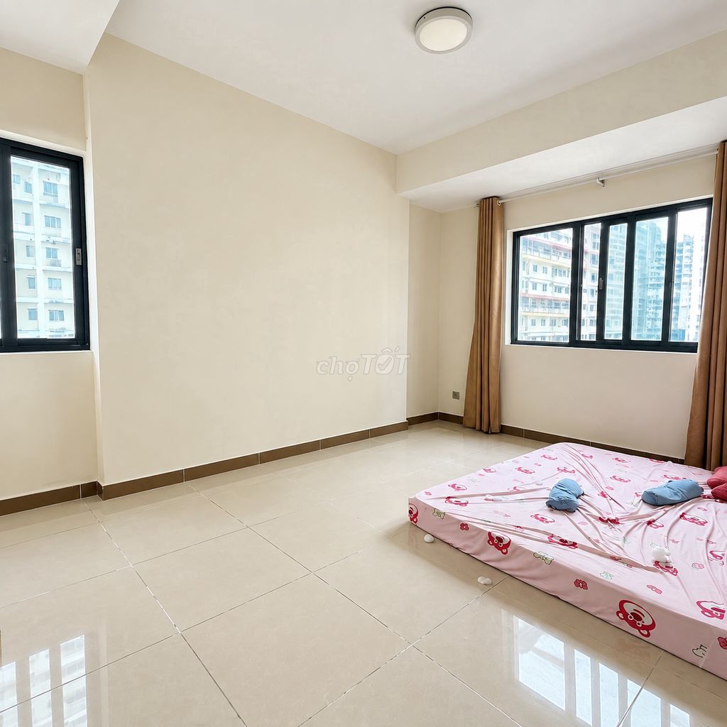 Only 1.3 bedroom - 8.5 million