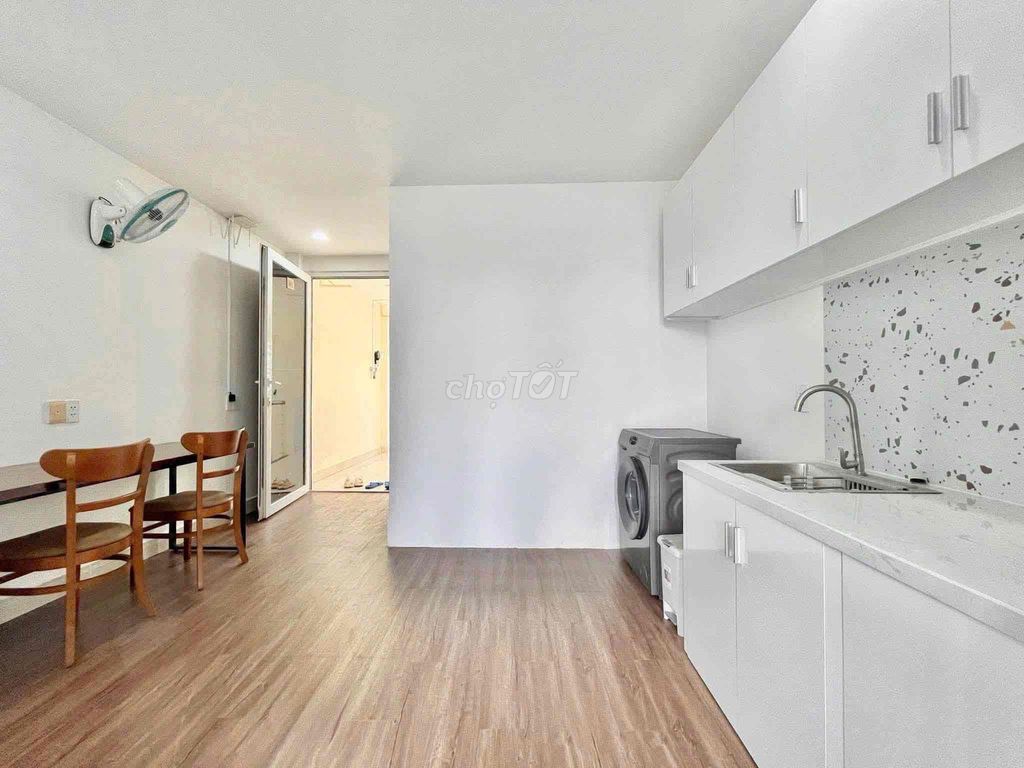 rented - Banconl-sil - wide kitchen cup - full interior