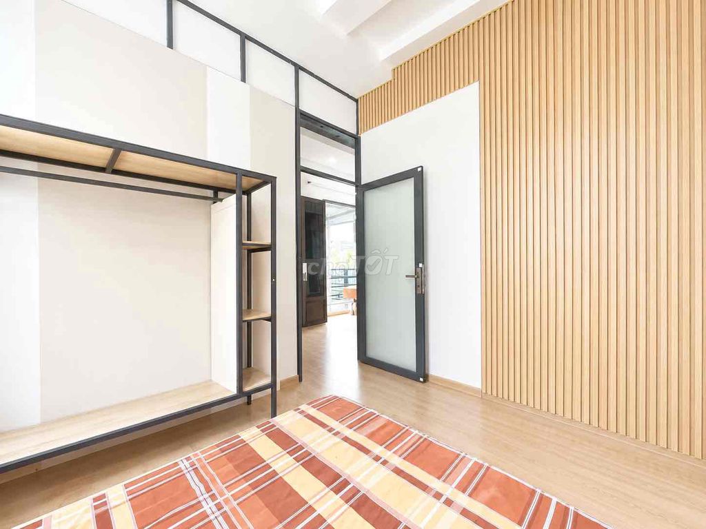 2 Bedroom - 8,000,000 - Rare Rows