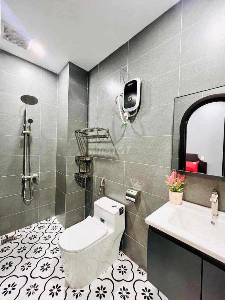 High-class apartment - full interior - only 100 percent built - near District 6 - a rich cycle