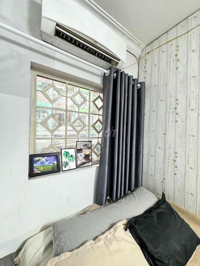 Two bedrooms 60 m2 SuperTo late September empty near the mini market.