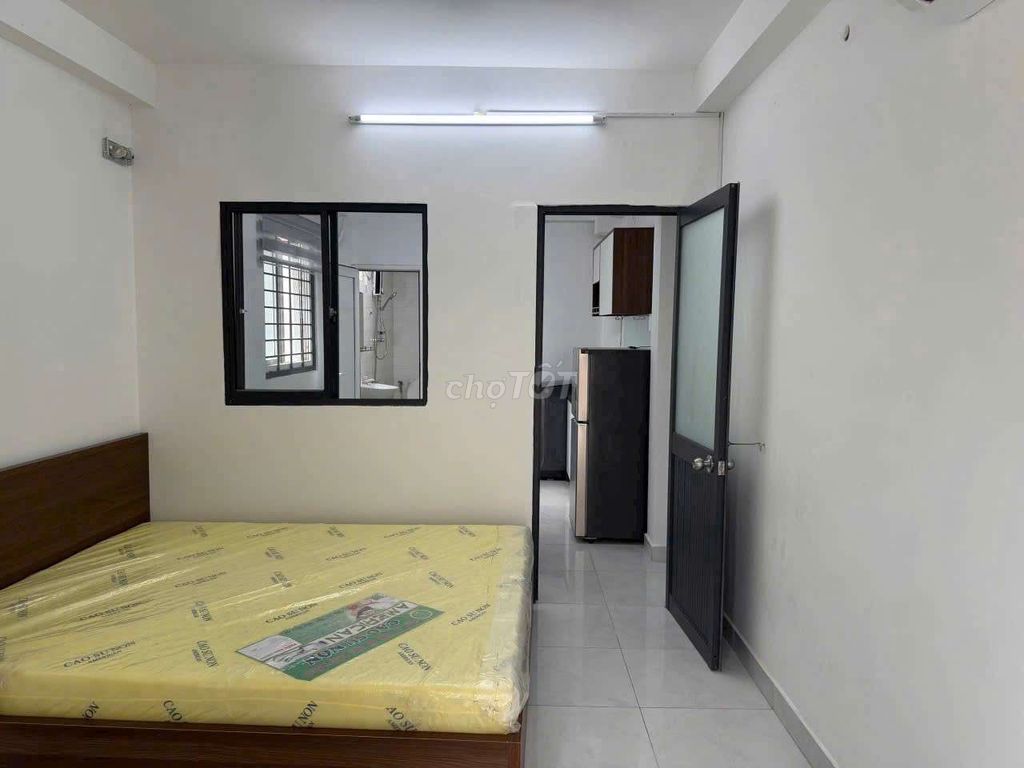 The balcony apartment, the Security Zone, Central.