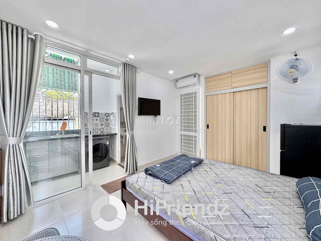 Internal Services apartment at Huỳnh Văn Bánh Phú Nhuận