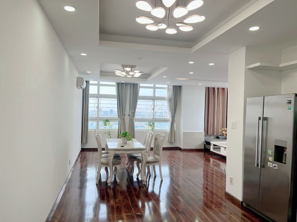 Classified apartment - Cộng Hòa Plaza (150 M2 – 3 bedroom - 3 toilets) - 18 million a month