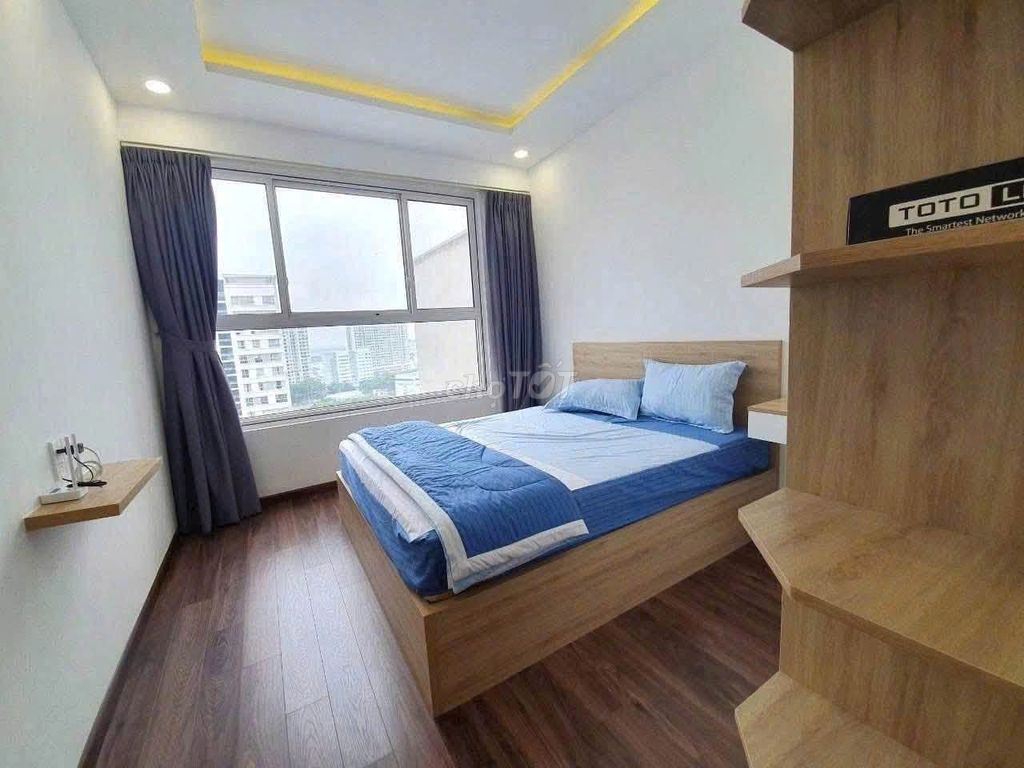 Need to rent the Guardian, Cộng Hòa Plaza two bedrooms, 186 for 14.5 million a month.