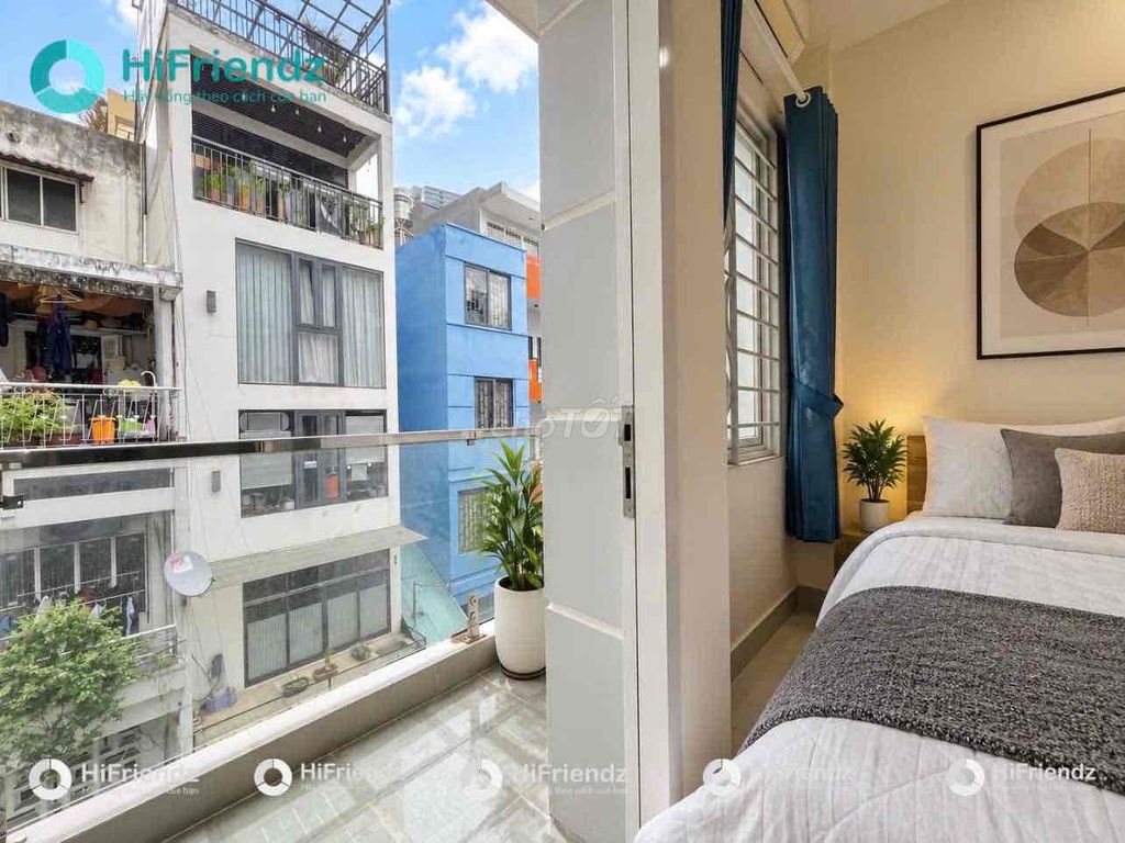 The 40 M2 super-size balcony studio is the new top-level furniture right in District 1.