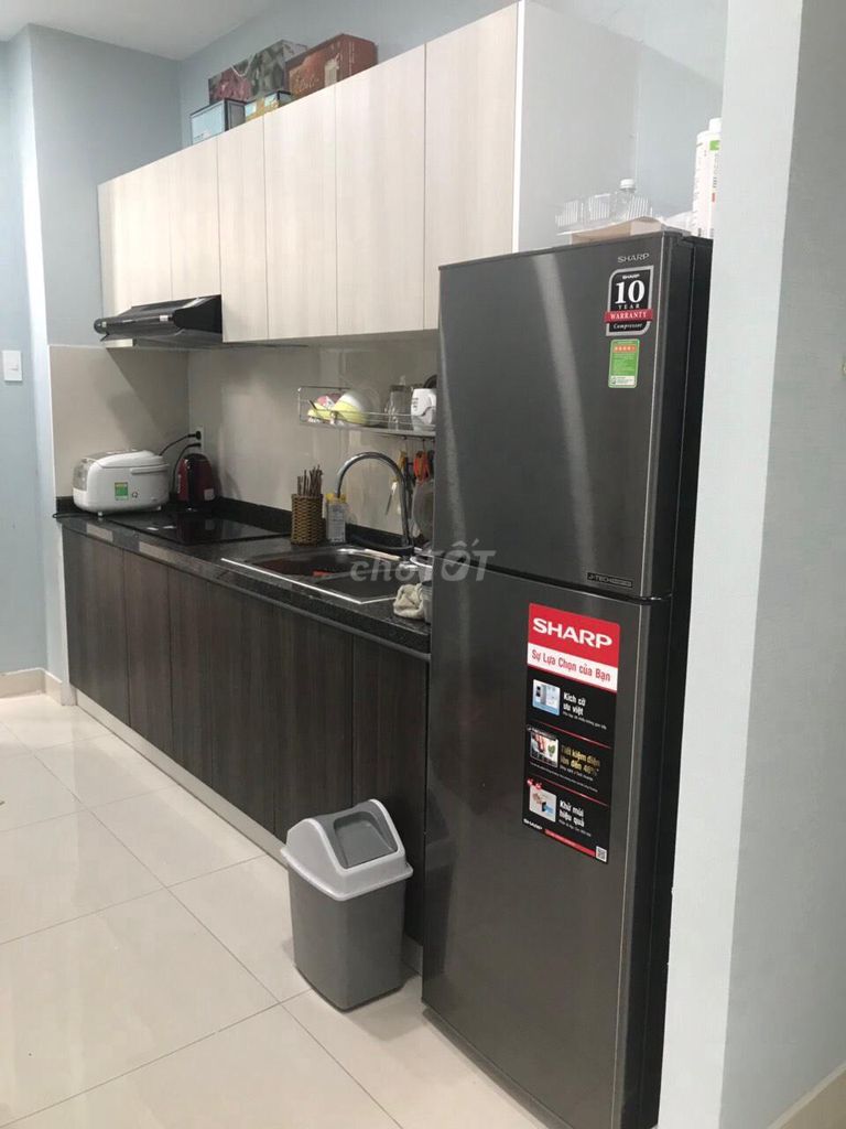 Airway apartment - Cộng Hòa Garden (80 M2 – 2 bedroom - 2 toilets) - price: 13 million.