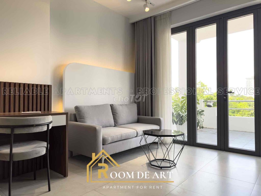 The apartment is a balcony bedroom near the lake. The new market turtle is located in 3 district 1.