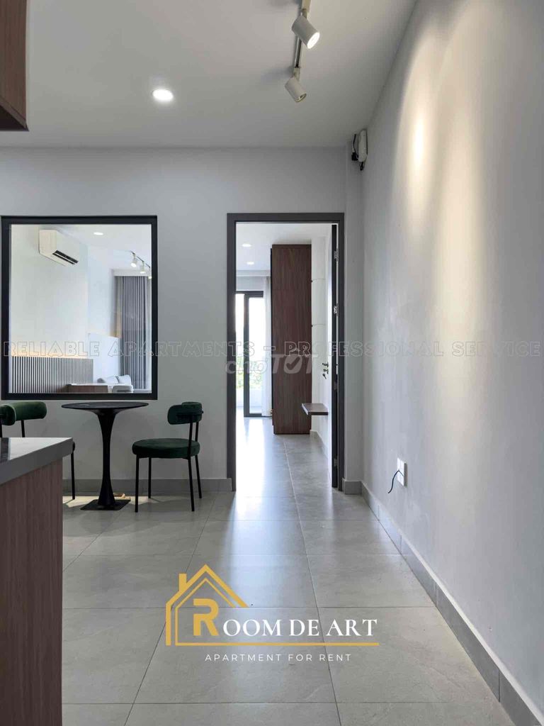 The apartment is a balcony bedroom near the lake. The new market turtle is located in 3 district 1.