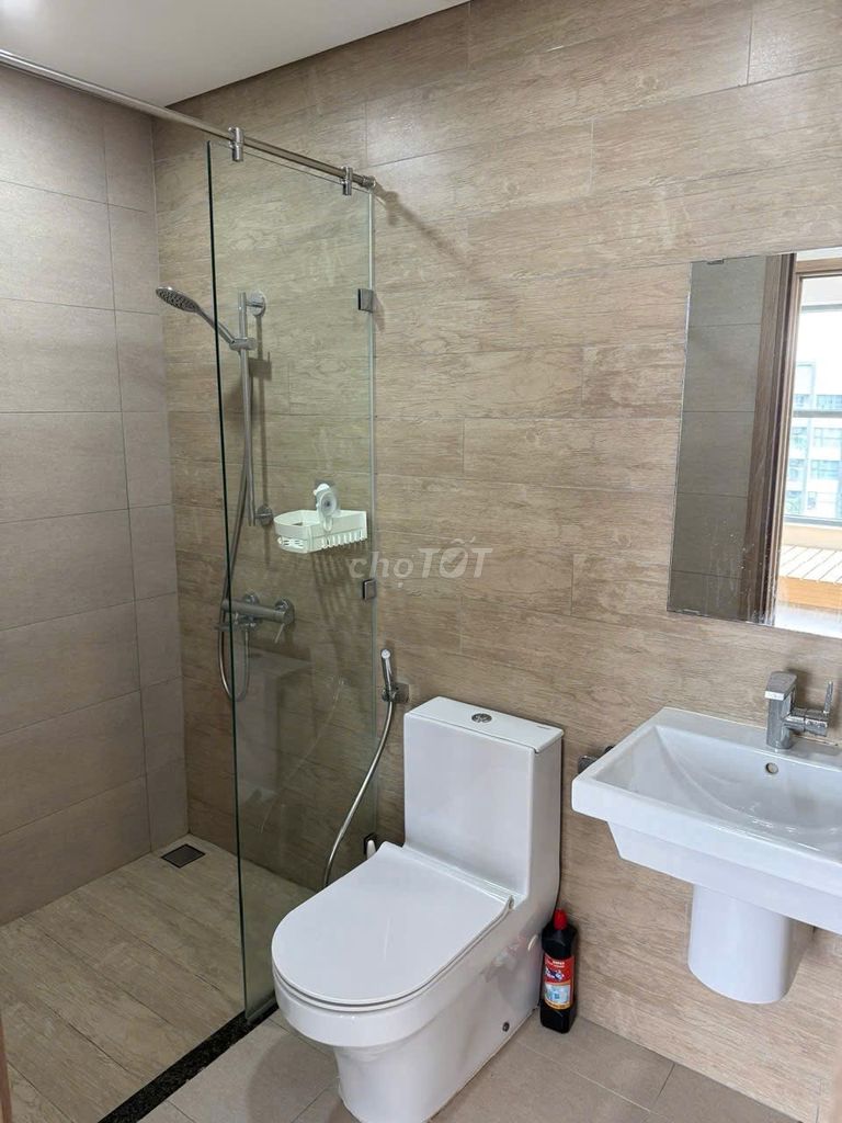 Rent Celadon City, P. Sơn Kỳ, Q. Tân Phú, 13th floor, 15 million.